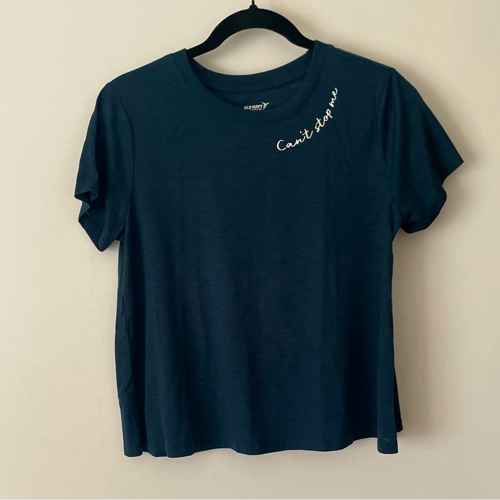 Old Navy Active Tee, Medium